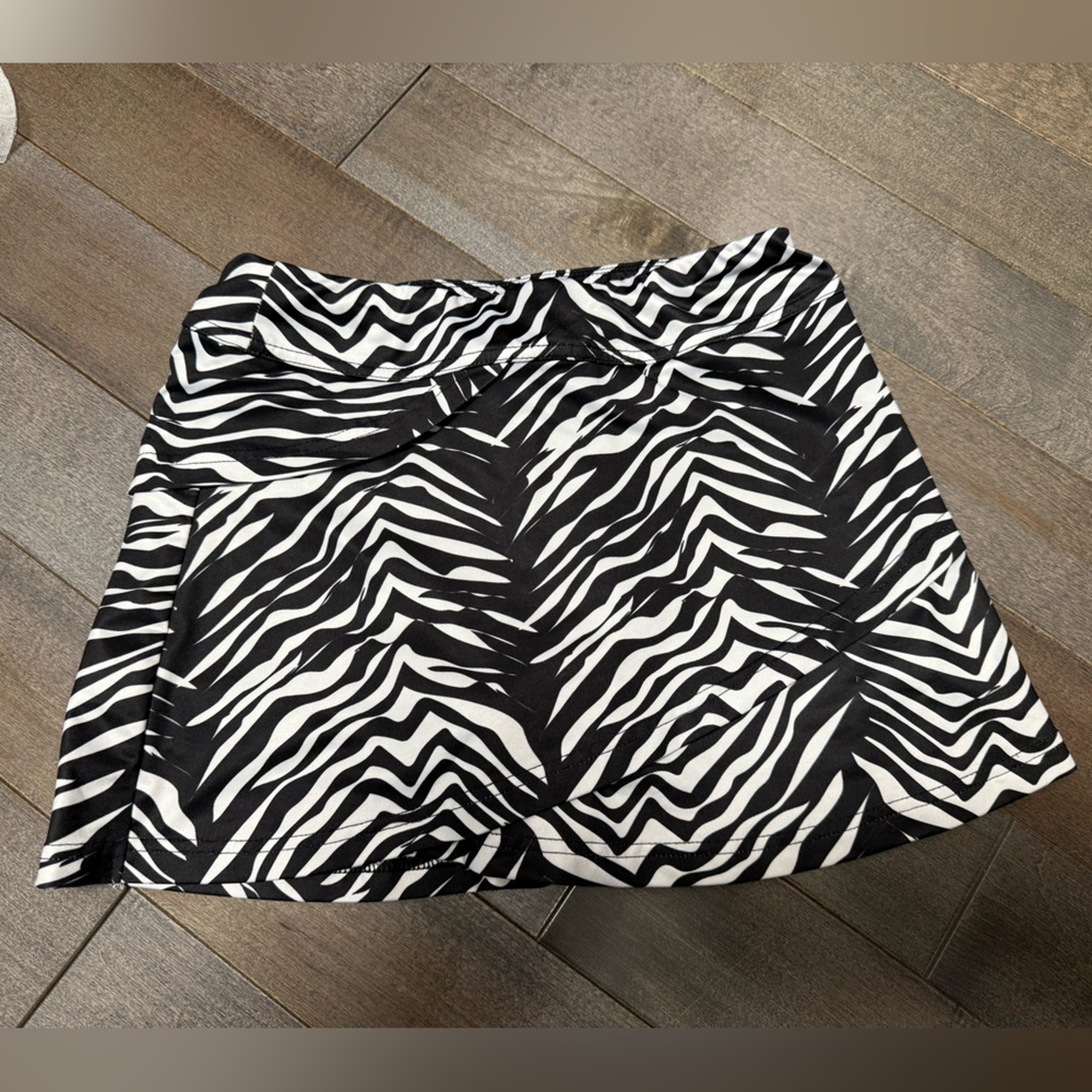 Fila Zebra tennis skort with T-shirt